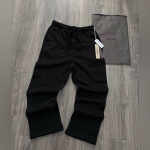 Essentials Black Set New large